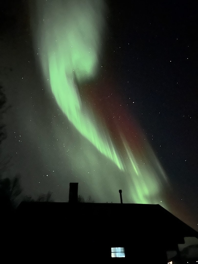 The Midnight Sun Cabin Grov · Bilder 4